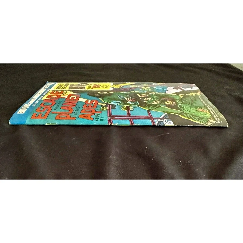 Escape From the Planet of the Apes Book & Record Vintage 1974 Near Perfect Cond.